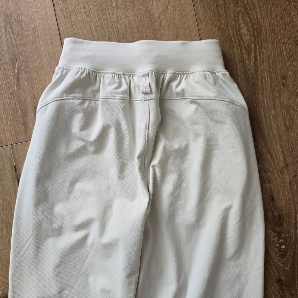 Lululemon License to Train High-Rise Pant - Picture 10 of 15
